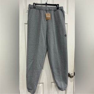 Patagonia Men's Medium Icon Uprisal Sweatpants Pants Joggers Heather Grey NWT